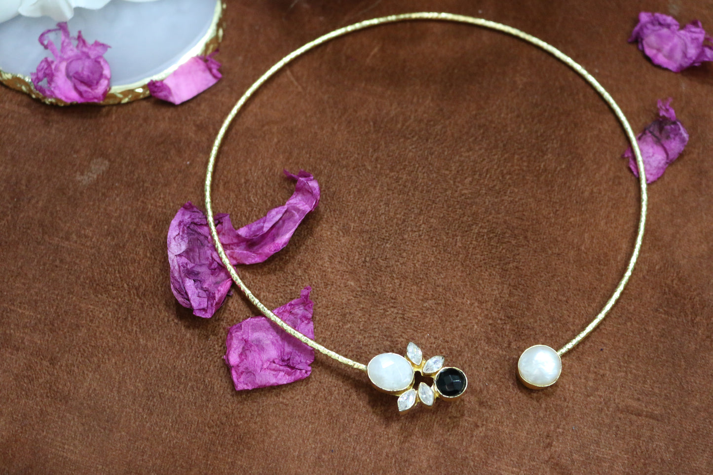 Cleopatra Choker