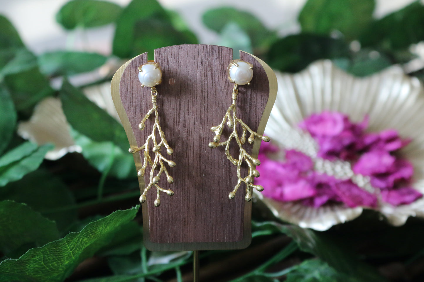 Pearl Fallen Antler