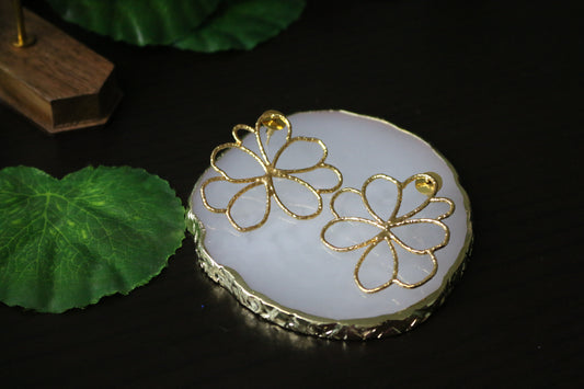 The Bloom Elegant simple Earrings
